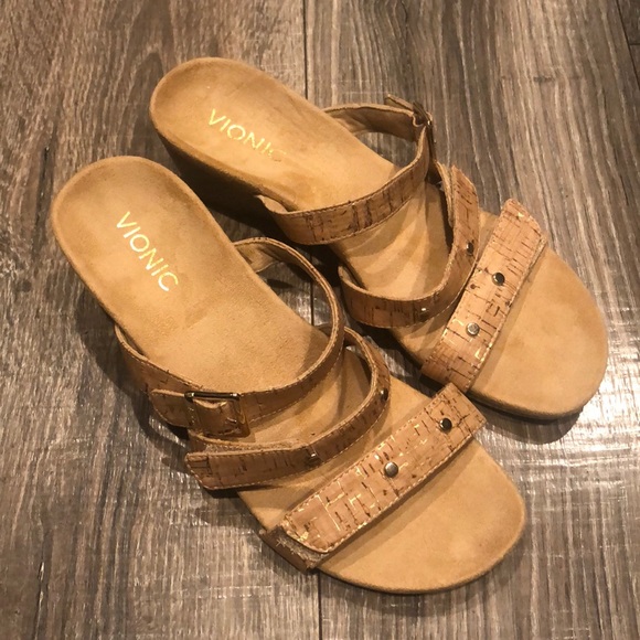 vionic radia sandals